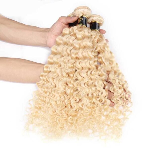 curly blonde bundles